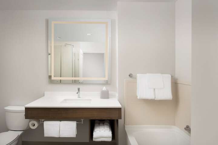 Holiday Inn Express Jacksonville Beach by IHG
