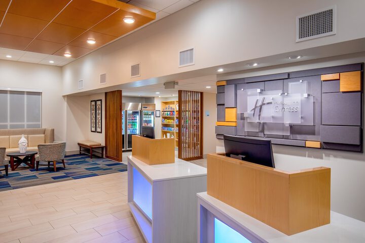 Hotel 3 of 27