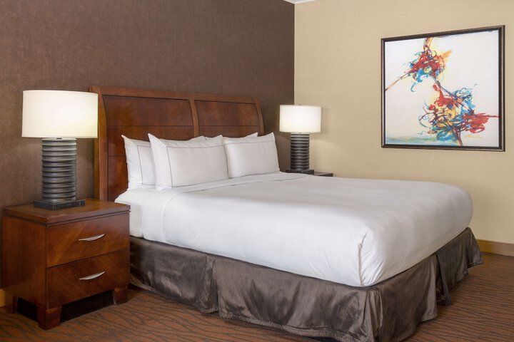 Hilton Orange County / Costa Mesa