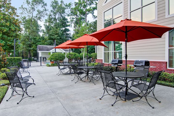 Terrace/Patio 38 of 40