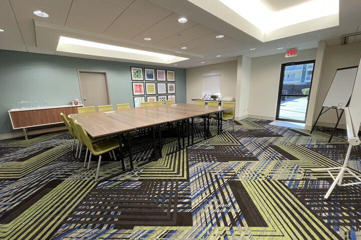 Holiday Inn Express & Suites Sulphur (Lake Charles) by IHG