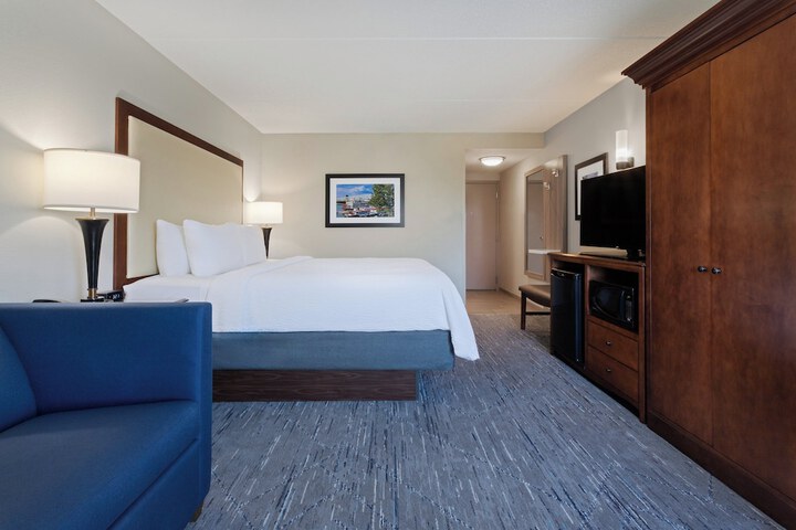 Room 34 of 58