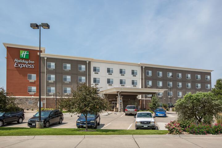Hotel 7 of 33