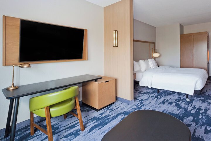 Room 21 of 30