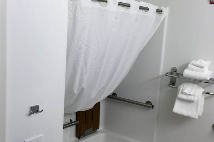 Microtel Inn & Suites by Wyndham Beckley East