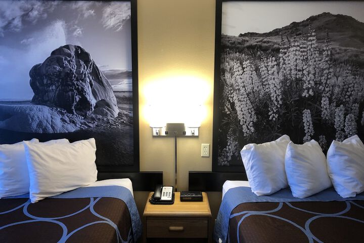 Super 8 by Wyndham Carson City / Lake Tahoe