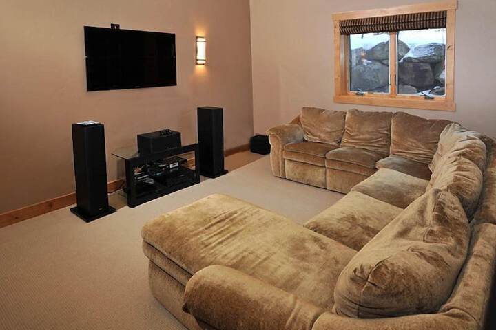 Room 8 of 27