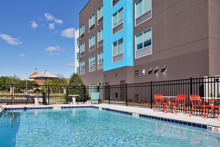 Tru by Hilton Prattville
