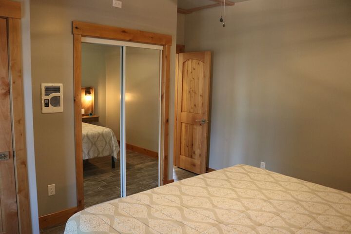 Room 36 of 87