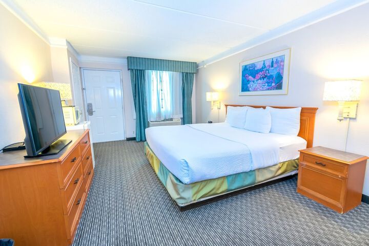 Room 19 of 47