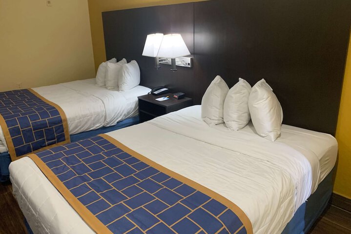 Room 54 of 95