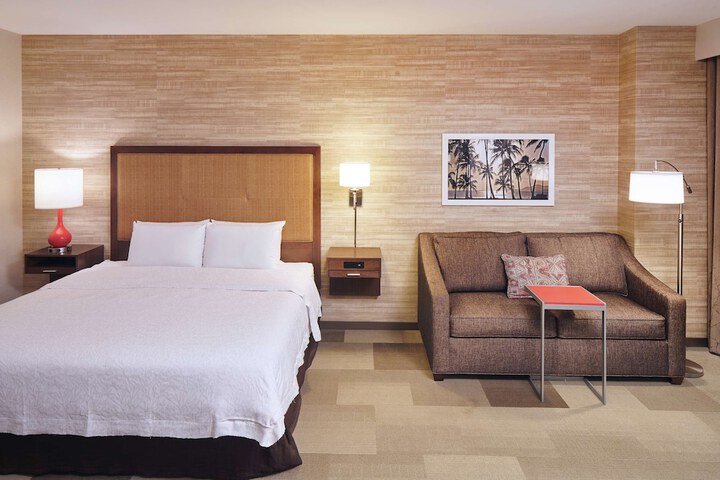 Room 49 of 63