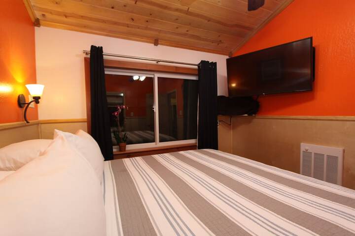 Room 35 of 54