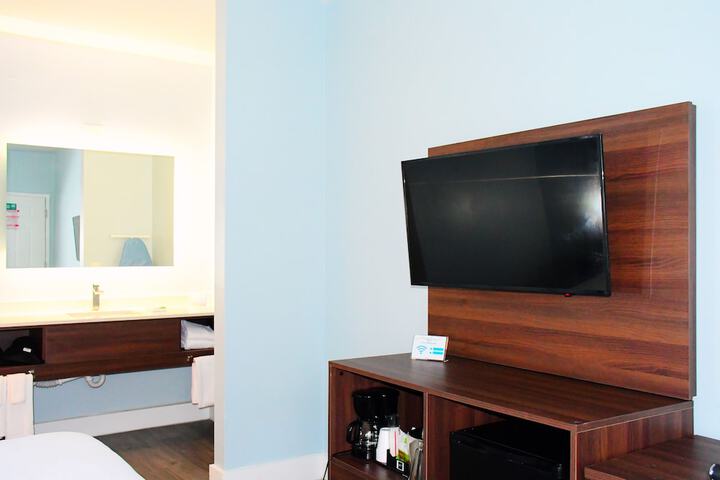 Room 40 of 56