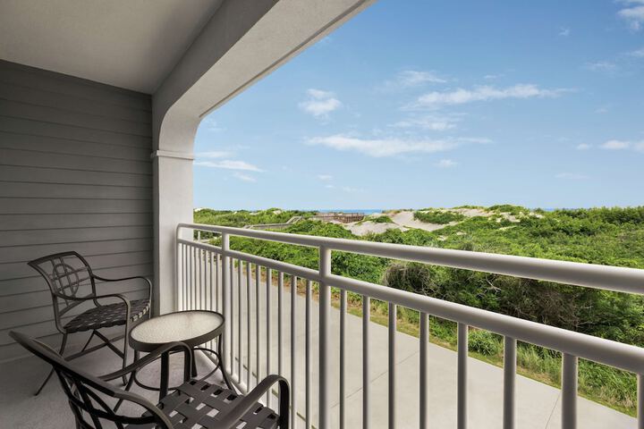 Hampton Inn & Suites Outer Banks / Corolla