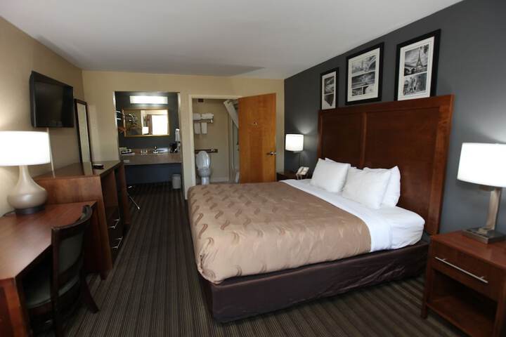 Room 19 of 50