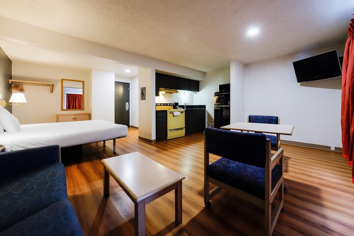 Room 51 of 123