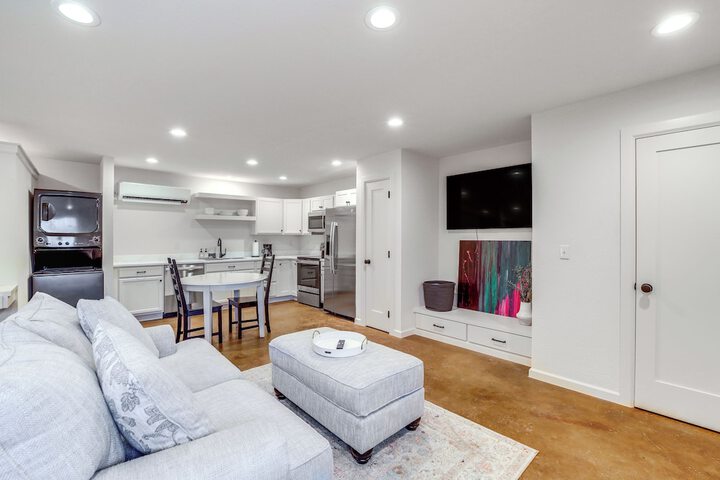 Central & Modern Studio w / Workspace in Owasso!