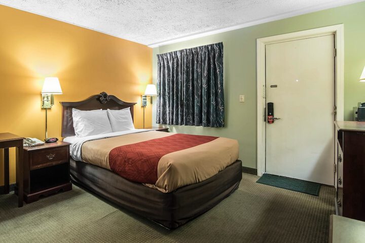 Room 37 of 49