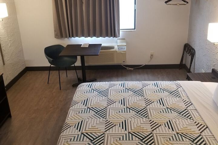 Motel 6 Elk Grove Village IL - OHare