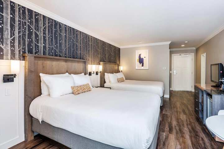 UpValley Inn & Hot Springs Napa Valley an Ascend Collection Hotel