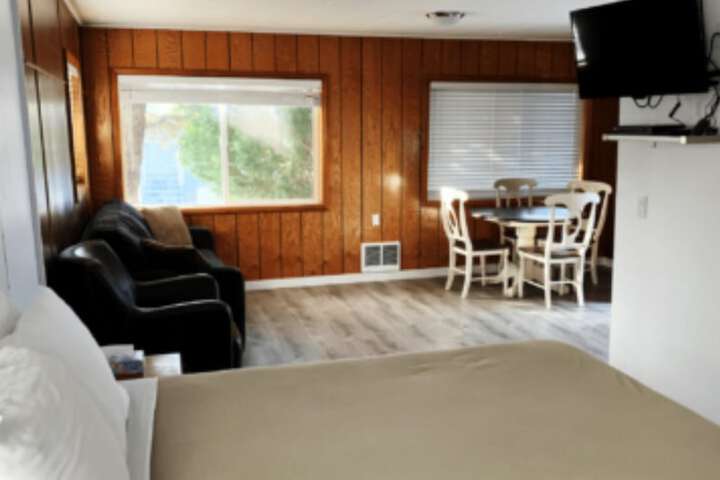 Terimore Bayfront Inn