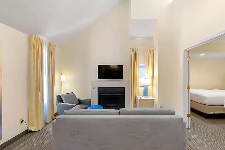 Sonesta ES Suites Cincinnati - Sharonville West