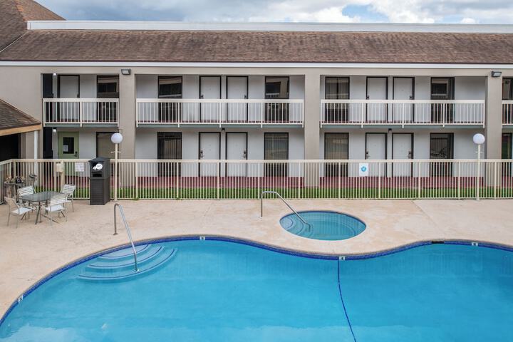Hotel 2 of 25