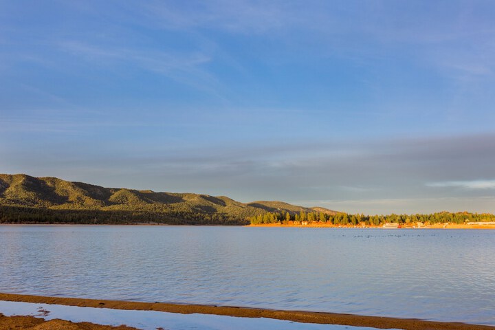 Holiday Inn Resort The Lodge at Big Bear Lake by IHG
