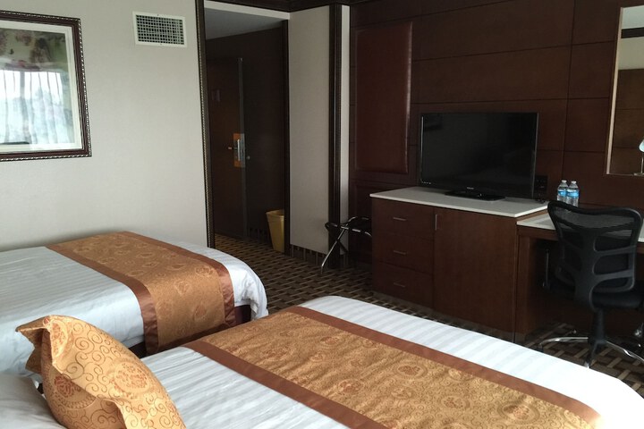 Room 30 of 84