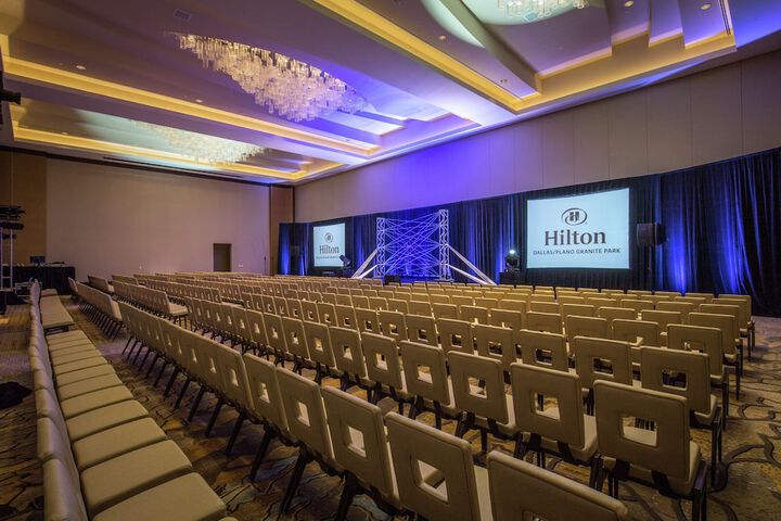 Hilton Dallas / Plano Granite Park