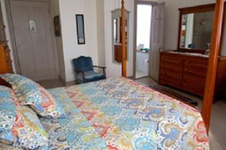 Stoltzfus Bed & Breakfast