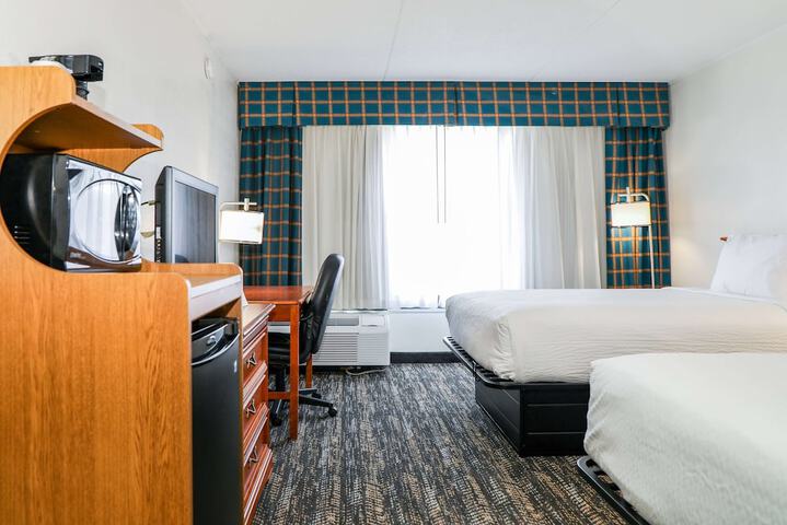 Room 8 of 41