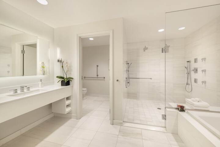 InterContinental Cleveland by IHG