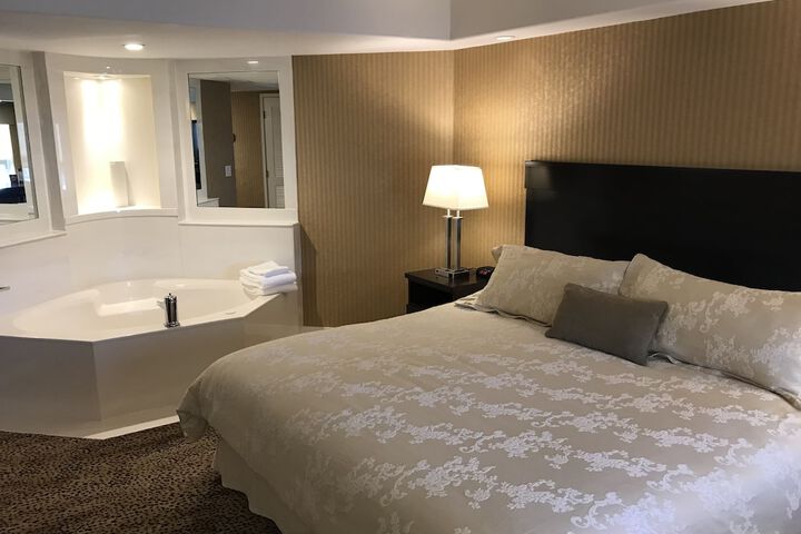 Room 15 of 62