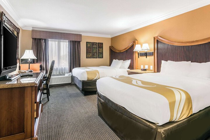Room 20 of 27