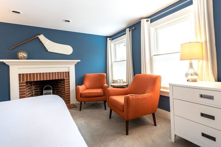 Room 48 of 64