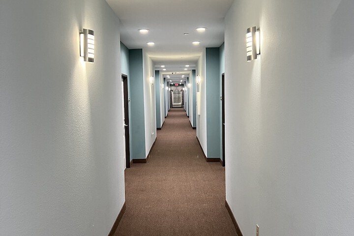 Ballroom/Hall 23 of 23