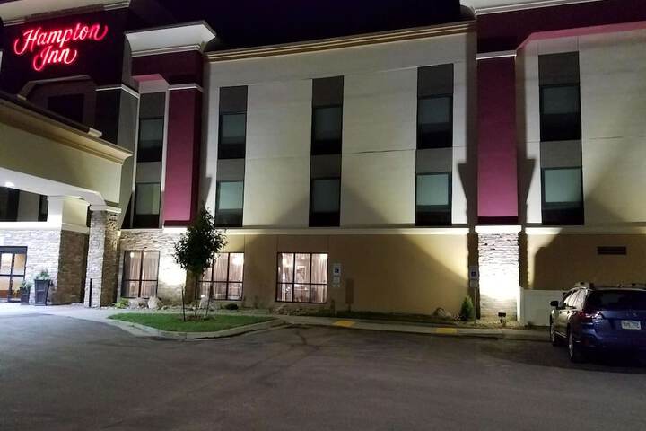 Hampton Inn Bismarck