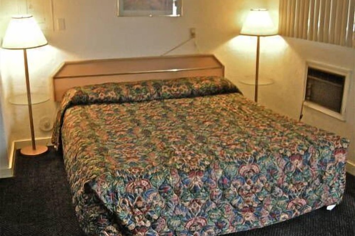 The Hub Motel