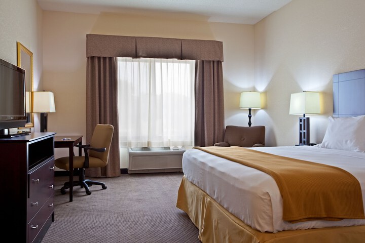 Room 19 of 36