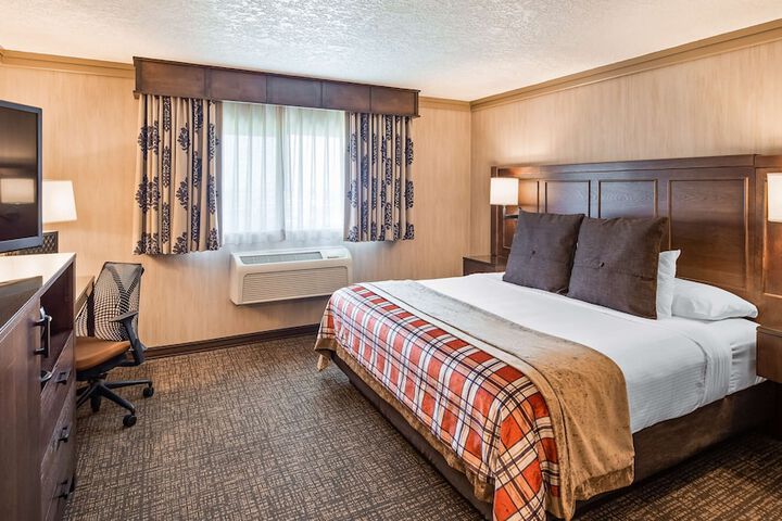 Best Western Plus Flathead Lake Inn & Suites