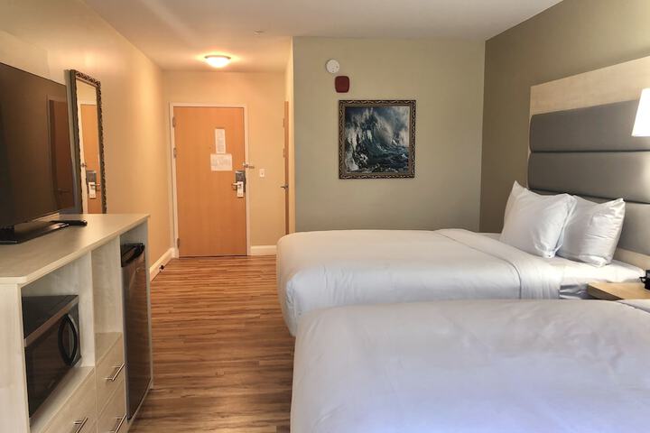 Room 20 of 40