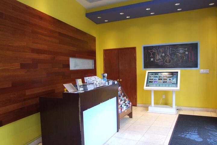 Hotel Interior 8 of 21