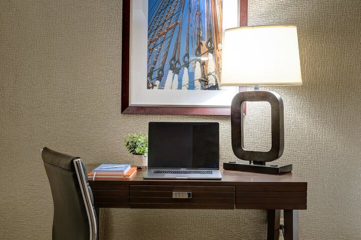 Room 26 of 46