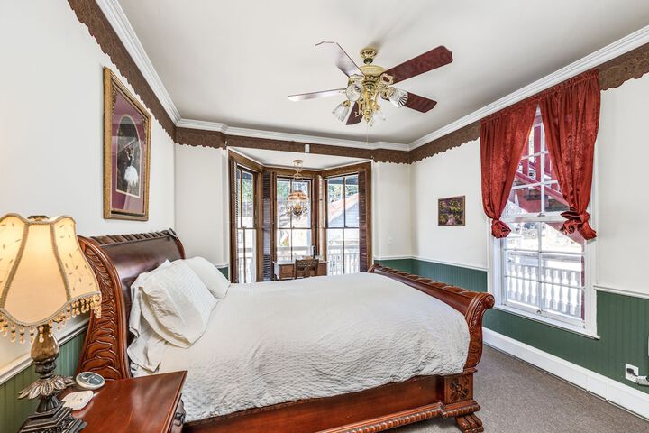 Room 21 of 89