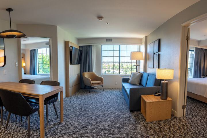 Room 56 of 80