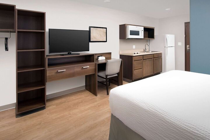 Room 22 of 27