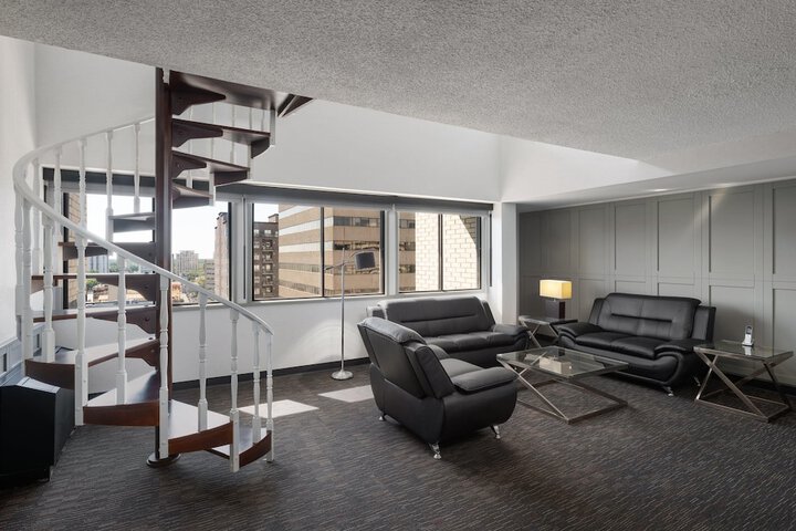 Ramada Plaza by Wyndham Regina Downtown
