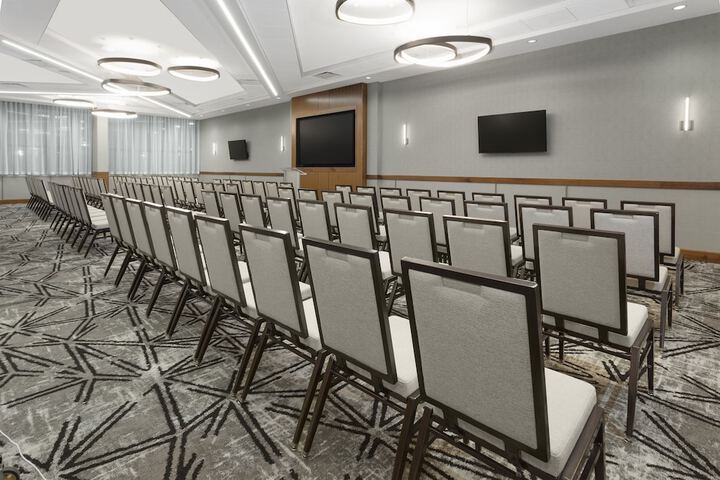 Crowne Plaza Lansing by IHG